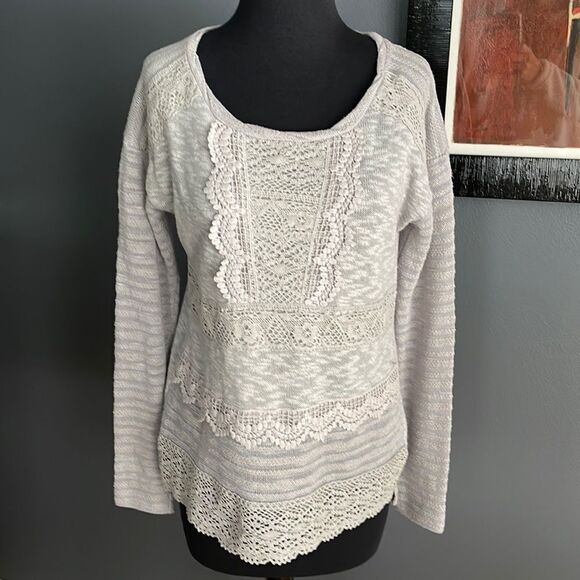 Anthropologie one September gray light burnout twisted neck lace trim sweater XS - Picture 1 of 5